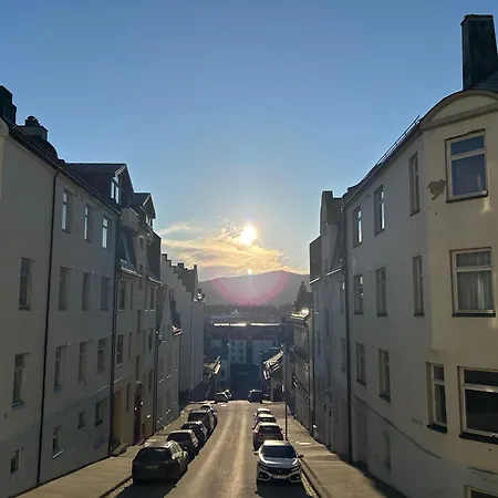 Lys Og Lekker I Sentrum Apartman Ålesund
